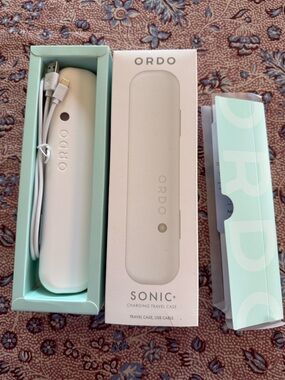SONIC+ CHARGING ordo TRAVEL CASE, USB CABLE